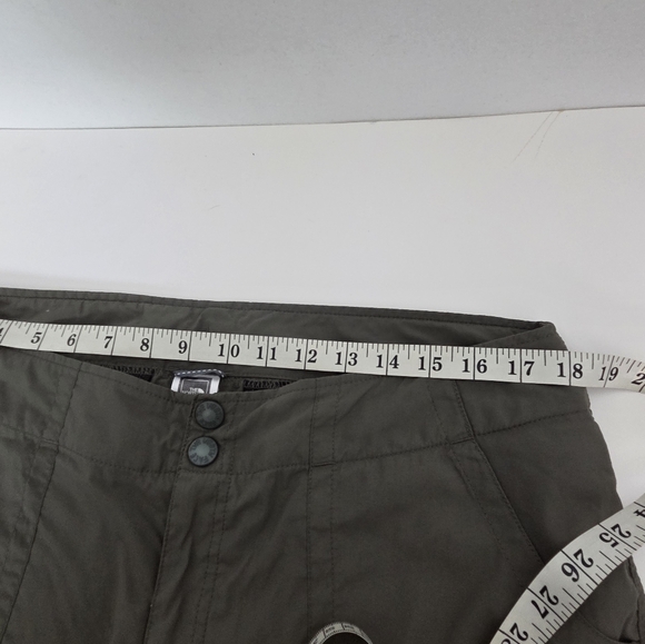 The North Face Women’s Active Capri Performance Size 16 - Picture 9 of 16